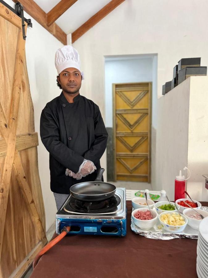 Rasdhoo Stay 中国酒店 中国餐厅 Vx Gsundindi מראה חיצוני תמונה